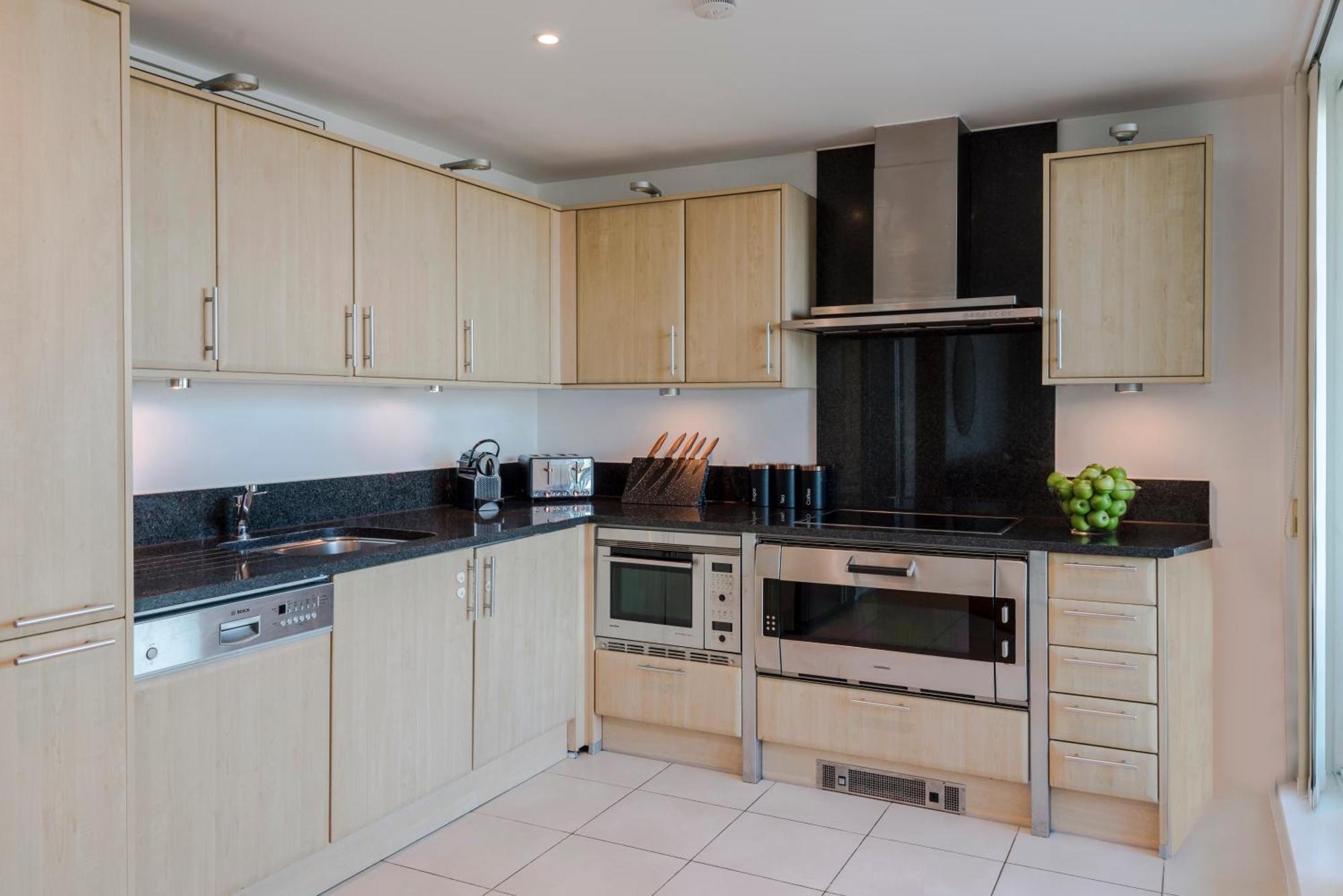 Best Thames View In Town! Large Luxxe Nomad Design Family Home Londýn Exteriér fotografie