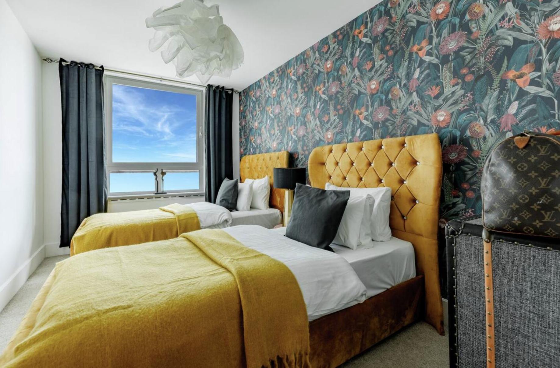 Best Thames View In Town! Large Luxxe Nomad Design Family Home Londýn Exteriér fotografie